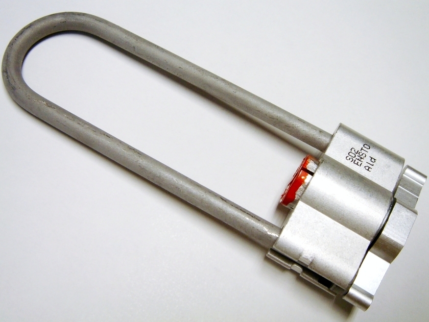 <p>
	Куплю анкерные зажимы SO3.25, Ensto, оранжевый</p>
