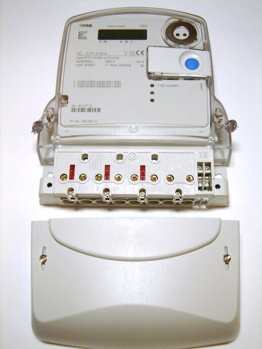 <p>
	Электросчётчик 3-фазный 2-тарифный 5-85A, MT171-D1A51-V12G12-K0, Iskra</p>
