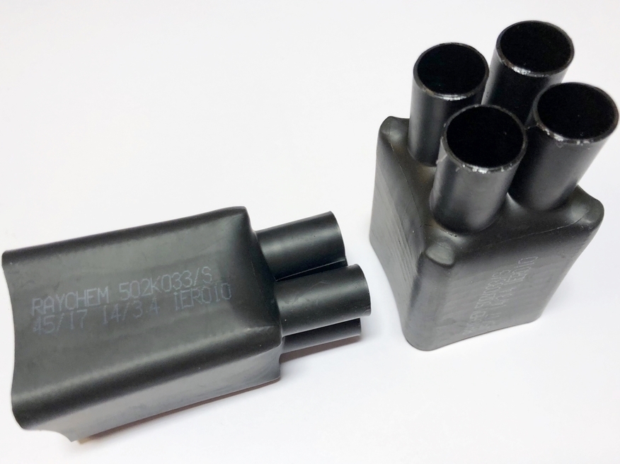 <p>
	Термоусадочная перчатка 4-жильная 4x(4-35мм²), 502K033/S(S15), Raychem</p>
