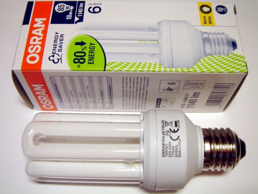 <p>
	Säästulamp 18 W, Osram Dulux® Value 18W/827/E27, 623706</p>
