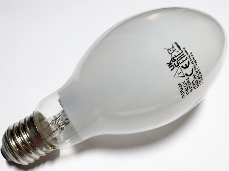 <p>
	Куплю натриеые лампы 70Вт, <font color="#ff0000">со встроенным стартёром</font>, Philips, Osram, General Electric, Tungsram, Sylvania</p>
