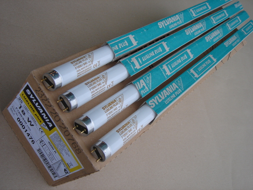 <p>
	Luminofoortoru 18 W, F18W/840, Sylvania Luxline plus T8, 0001476</p>
