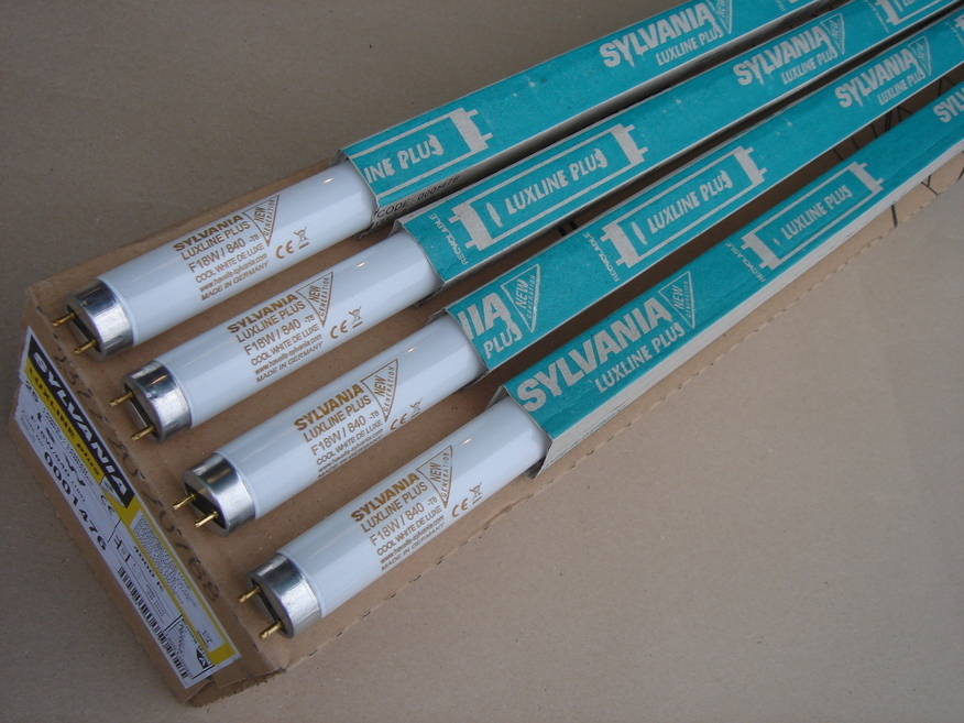 <p>
	Luminofoortoru 18 W, F18W/840, Sylvania Luxline plus T8, 0001476</p>
