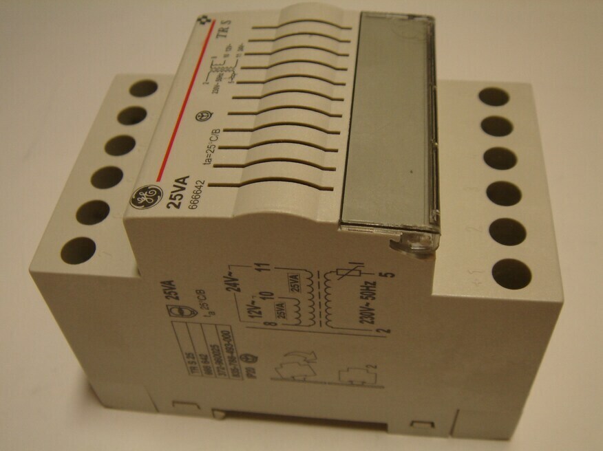 <p>
	Ostan moodul trafosid</p>
