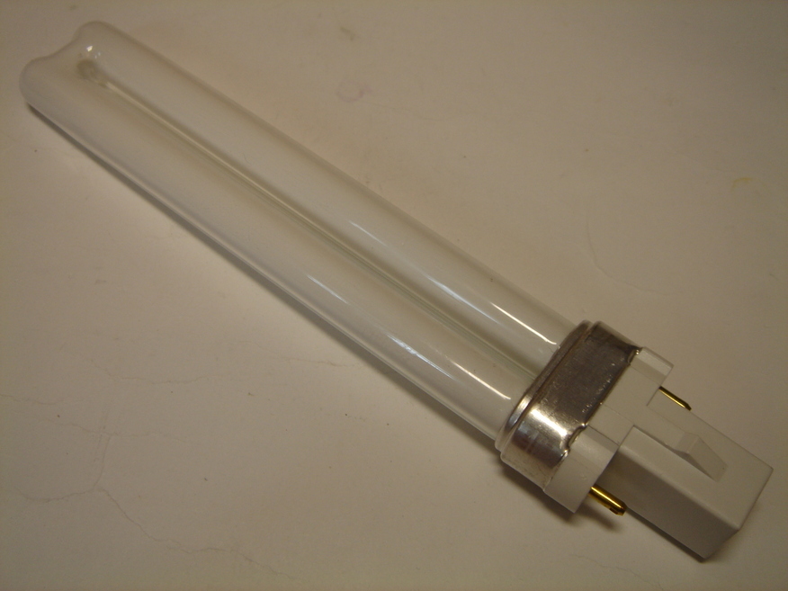 <p>
	Kompakt-luminofoorlamp 9 W, Biax S, F9BX/827/G23, General Electric</p>
