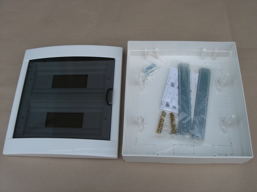 <p>
	Ostan pinnapealseid elektrikilpe 24 moodulit</p>
