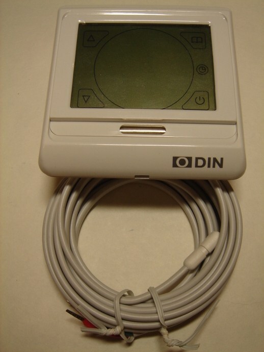 <p>
	Ostan termostaate Odin (16А) 3600 W.</p>
