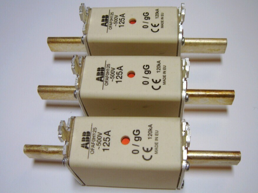 <p>
	Sulavkaitsmed 125A, OFAF0H125, ABB, 1SCA022627R3090</p>
