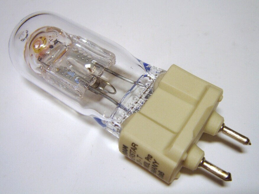 <p>
	Металлогалогенная лампа 150 Вт, Powerstar HQI-T 150W/WDL PRO, Osram, 413013</p>
