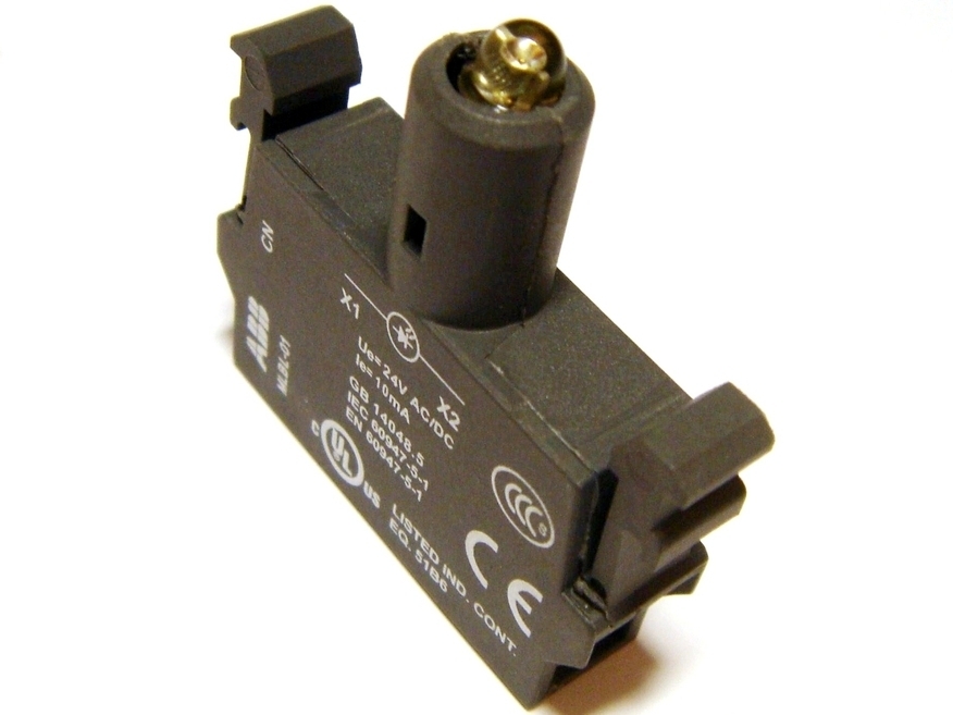 <p>
	Патрон со встроенным светодиодом MLBL-01Y, ABB, 1SFA611621R1013</p>
