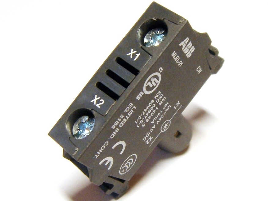 <p>
	Патрон со встроенным светодиодом MLBL-01W, ABB, 1SFA611621R1015</p>
