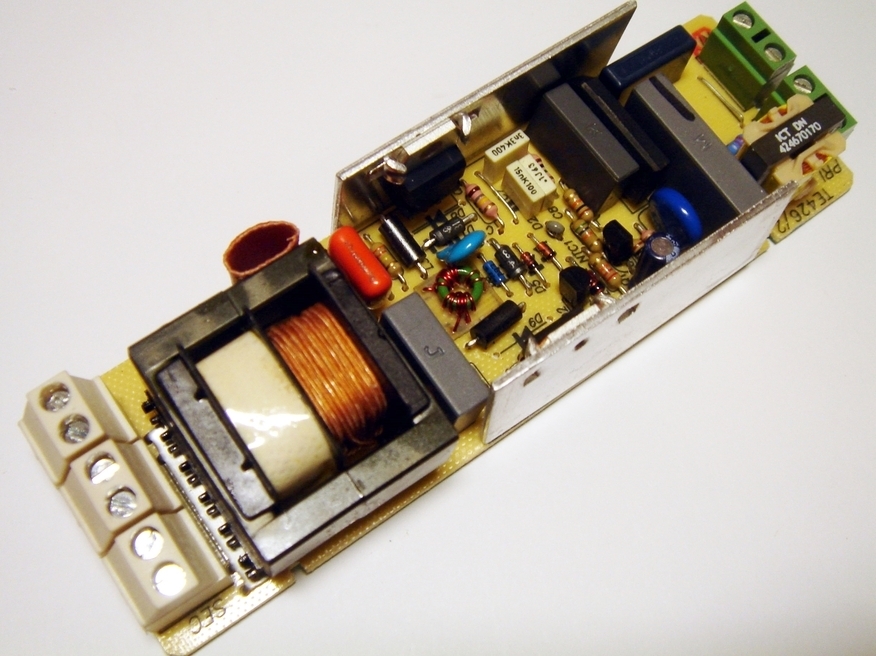 <p>
	Elektrooniline trafo 12 V, 30-150 W, Onnline, TIP150, 4075063</p>
