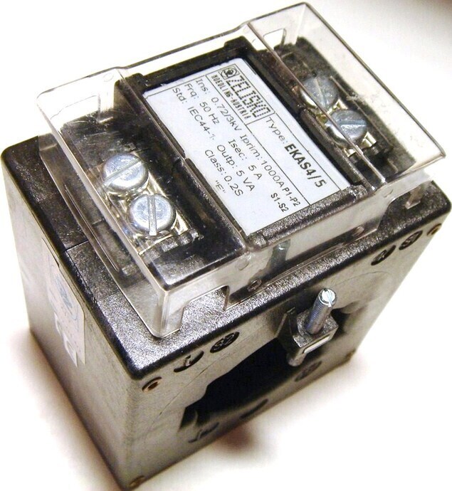 <p>
	Voolutrafo 1000/5A, EKAS4/5, Zelisko</p>
