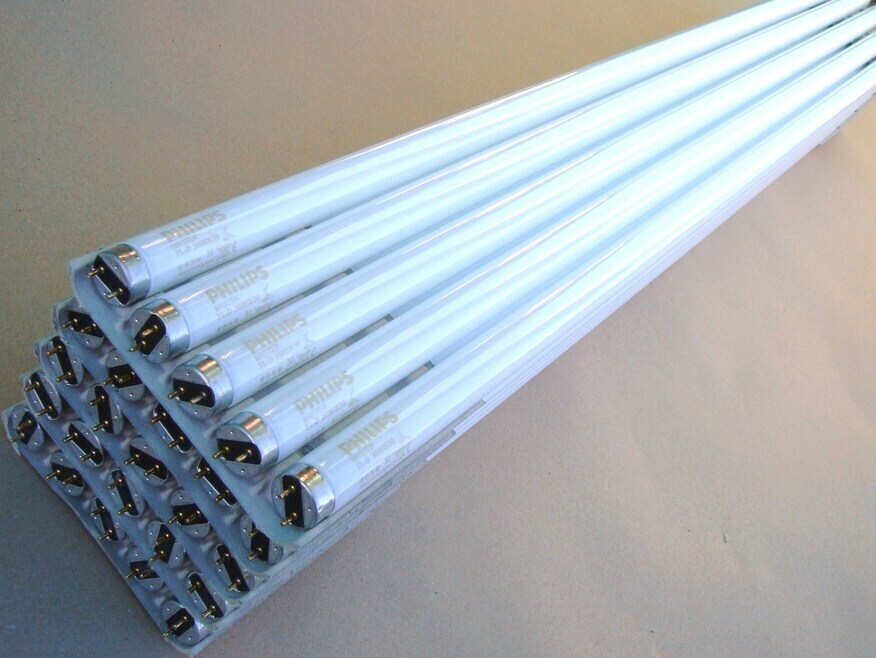 <p>
	Куплю люминесцентные лампы 36 Вт, T8, Philips, Osram, General Electric, Tungsram, Sylvania, <span style="color: #ff0000">цвет 830 (тёплый белый)</span></p>
