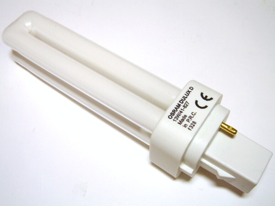 <p>
	Kompakt-luminofoorlamp 13W, Osram Dulux D, 13W/41-827/G24d-1, <span style="color: #ff0000">2-PIN</span>, 008127</p>
