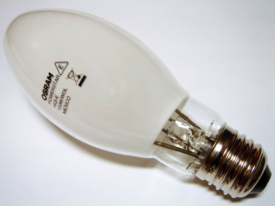 <p>
	Металлогалогенная лампа 100 Вт, Powerstar HQI-E 100W/WDL/CO, Osram, 64399</p>
