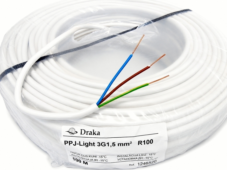 <p>
	Ostan vaskkaablit 3 G 1,5 mm²</p>
