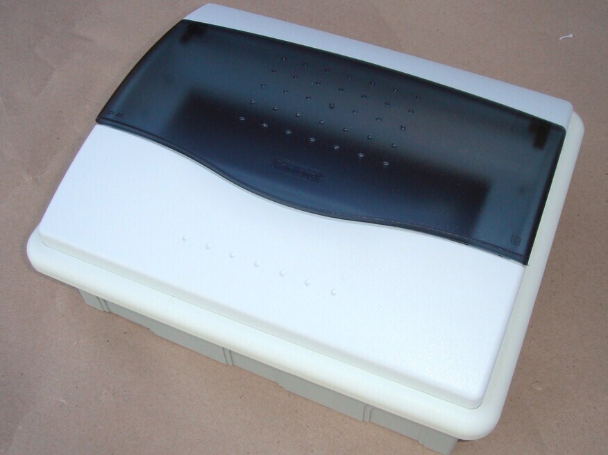 <p>
	Moodulkilp süvistatav 10 moodulit, Famatel, Nuova, 3508</p>
