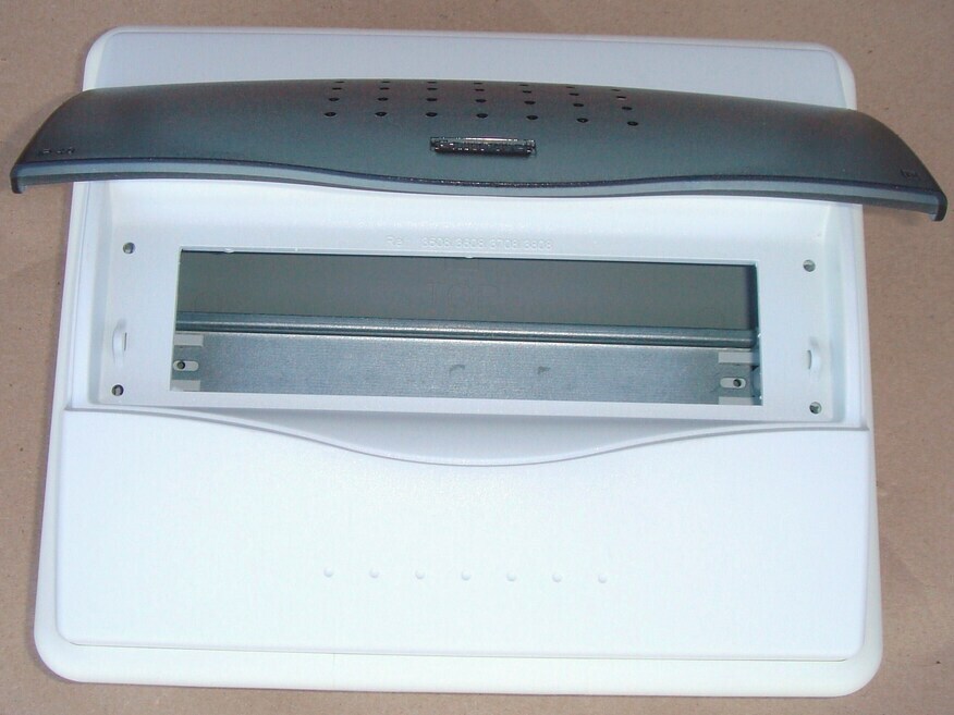<p>
	Moodulkilp süvistatav 10 moodulit, Famatel, Nuova, 3508</p>
