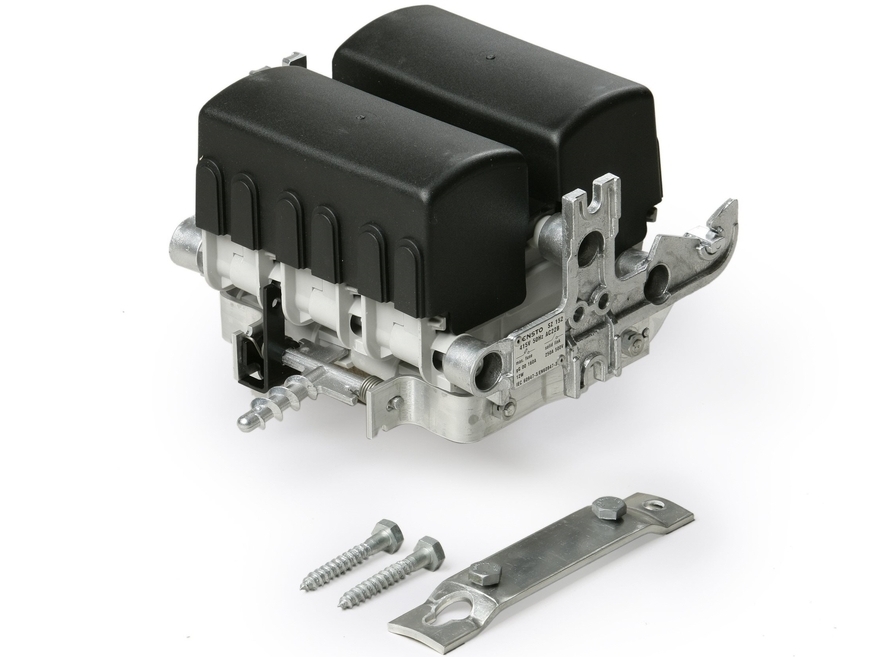 <p>
	Ostan masti kaitselüliteid 3-faasilisi, 160A, SZ152, Ensto</p>
