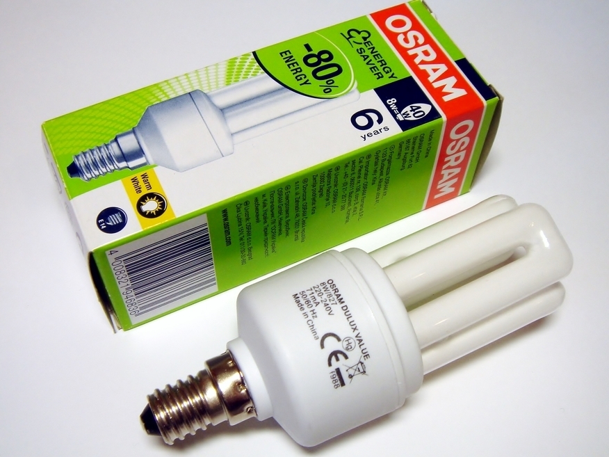 <p>
	Экономичная лампа 8 Вт, Osram Dulux® Value 8W/827/E14</p>
