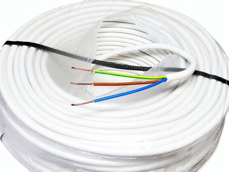 <p>
	<span style="color:#ff0000;">Безгалогенный</span> медный кабель 3 G 2,5 мм², PJ-HF C-PRo, Draka</p>
