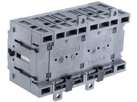 <p>
	Moodul-ümberlüliti 4-pooluseline 40A, OT40F4C, ABB, 1SCA104934R1001</p>

