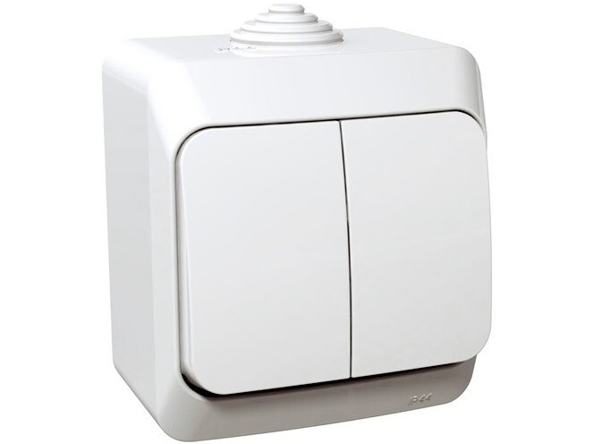 <p>
	Куплю выключатели двухклавишные открытой установки, влагостойкие</p>
