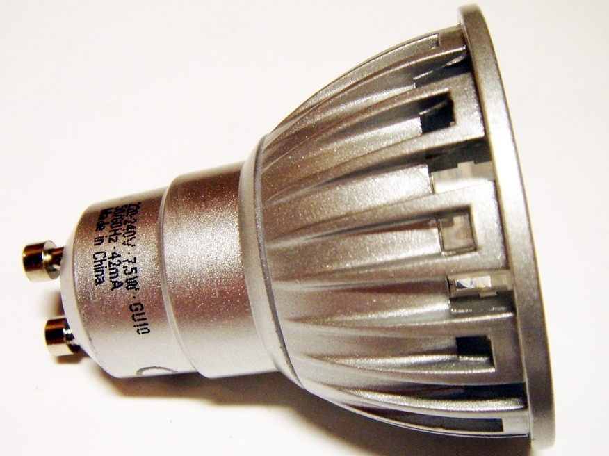 <p>
	LED lamp 5W, 230V, Parathom® PAR16 35 35° Advanced, Osram, 991287</p>
