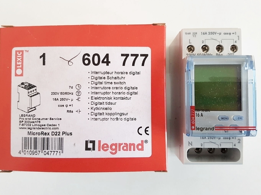 <p>
	Программные часы Legrand, MicroRex D22 Plus, 604777</p>
