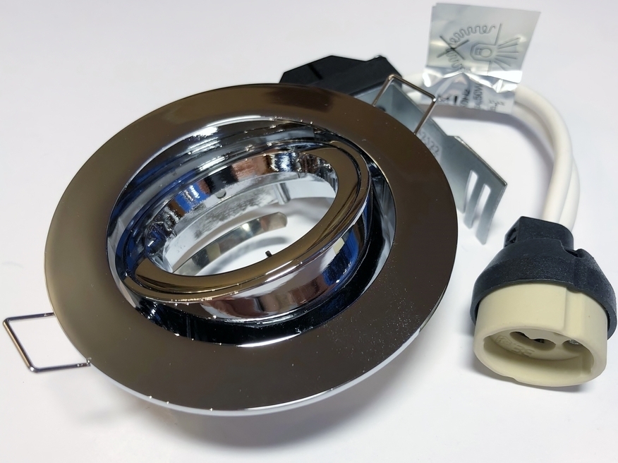 <p>
	Светильник для навесного потолка Robus, R208SC, цвет блестящий хром</p>
