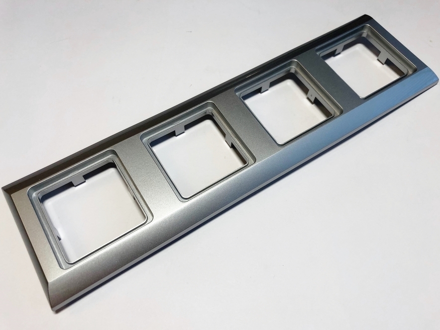 <p>
	4 - kohaline raam Hager Polo (sari - Optima), 12011912</p>
