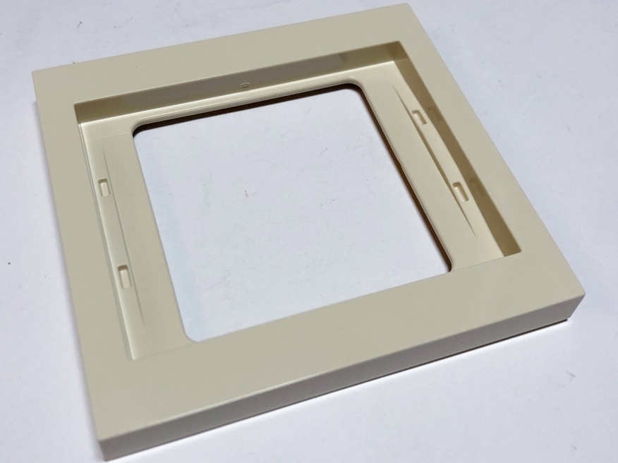 <p>
	1 - kohaline Berker (sari - K.1), 13137002</p>
