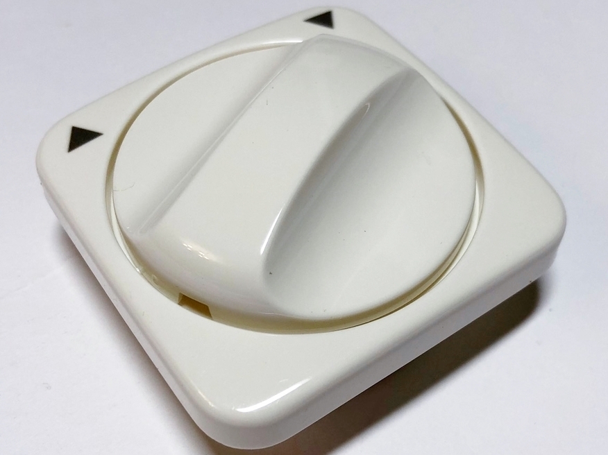 <p>
	Keskplaat Busch-Jaeger (sari - Reflex SI), 2542 DR-214, 2CKA001753A2264</p>
