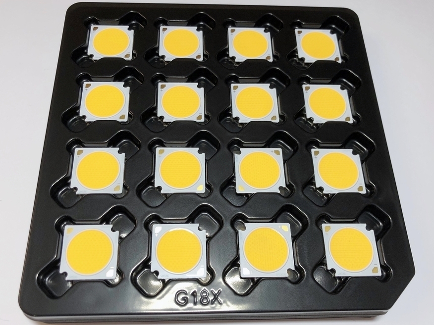 <p>
	Светодиодный модуль 40 Вт, Samsung, SPHWHAHDNK25YZT2D2, YZT2D2, LC040D28040</p>
