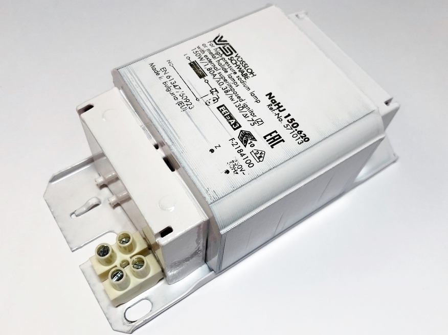 <p>
	Дроссель 150 Вт, Vossloh Schwabe NaHJ150.620, 571013</p>
