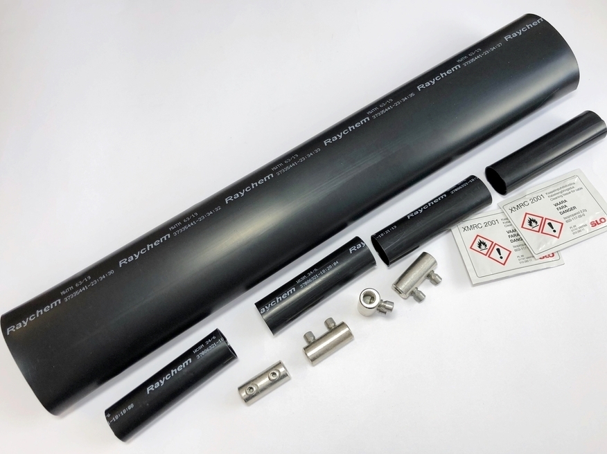 <p>
	Термоусаживаемое соединение Al/Cu 6-35 мм², 1кВ, с соединительными зажимами, XVRG 15035, Elektria, 5249291</p>
