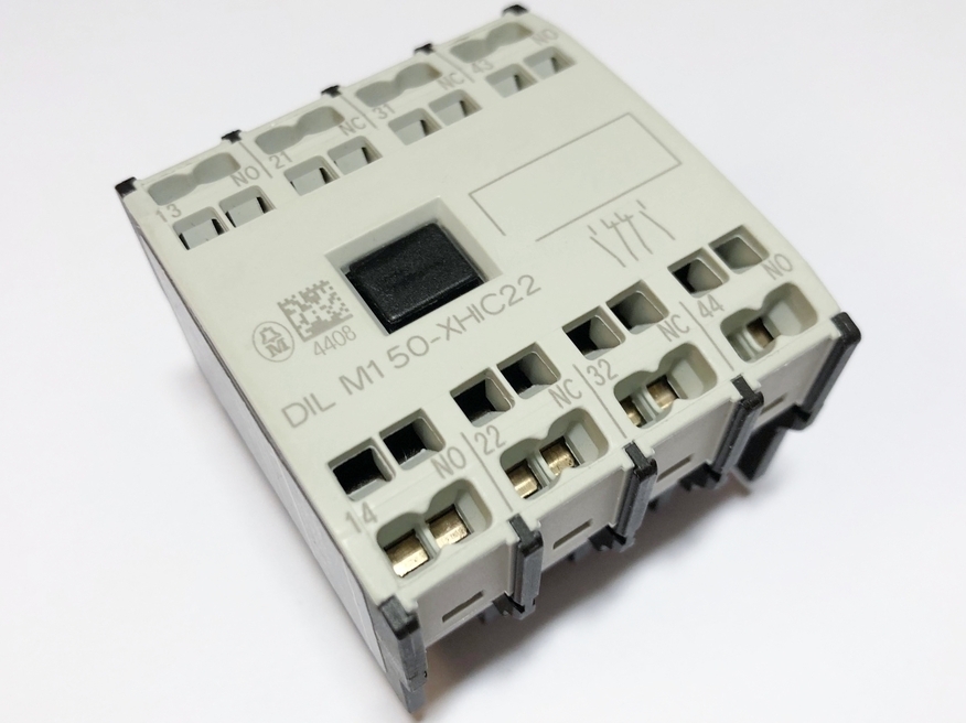 <p>
	Lisakontaktid peale 2NO + 2NC, DIL M1 50-XHIC22, Moeller</p>
