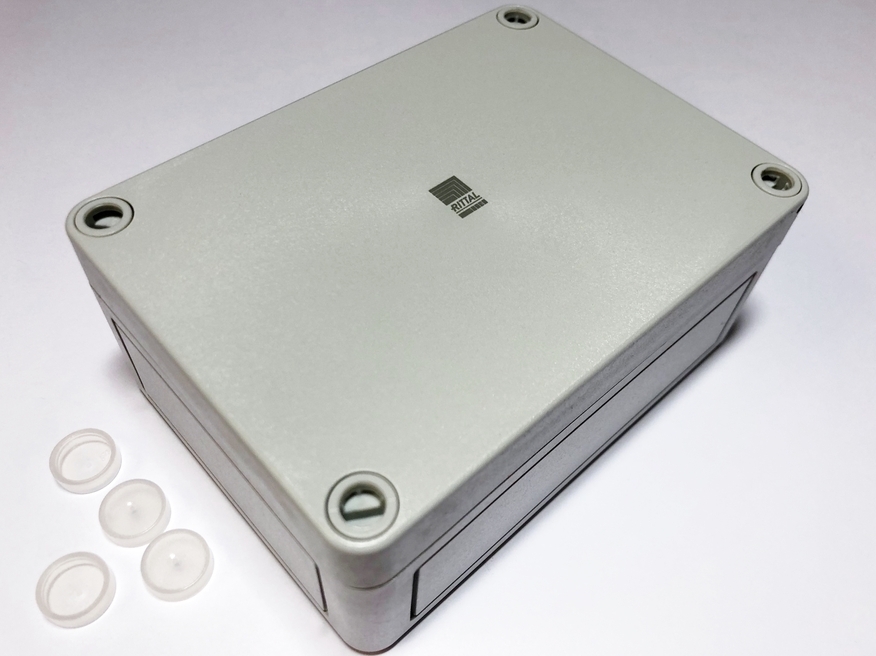 <p>
	Наружная соединительная коробка 130x94x57 мм, Rittal, PK 9508.000</p>
