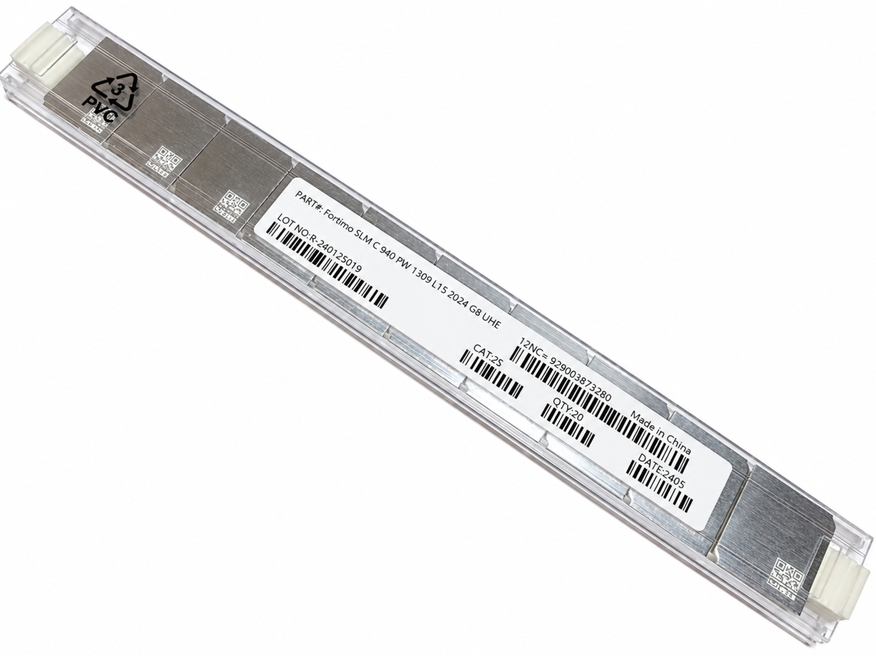 <p>
	Светодиодный модуль 10,5 Вт, Philips Fortimo SLM C 940 PW 1309 L15 2024 <strong>G8</strong> UHE, 929003873280, 940P1309FU8</p>
